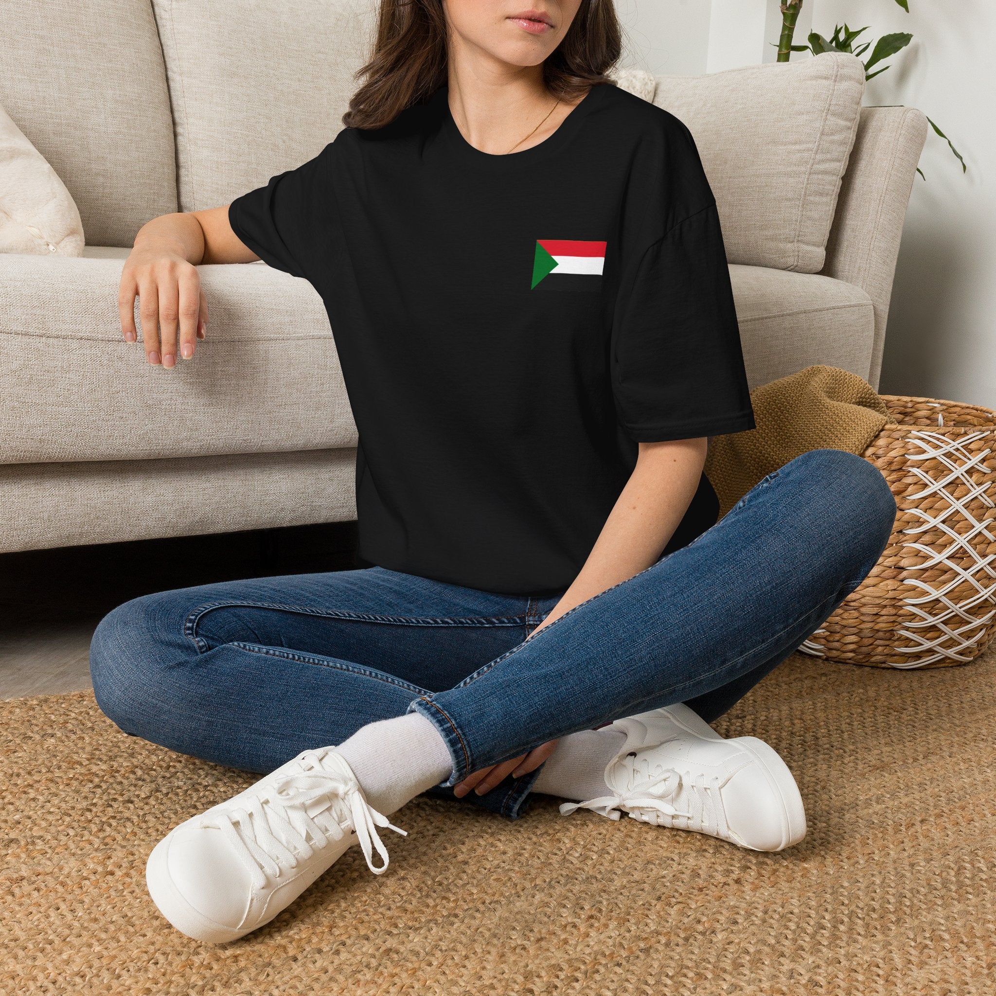 Casual T-Shirt with Sudan Flag | تيشرت فاخر وراقي علم السودان